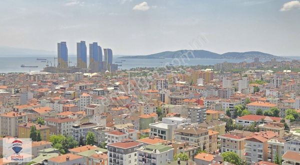 Kartal Deniz Manzaralı 1+1 Daire Krediye Uygun 61m² Satılık