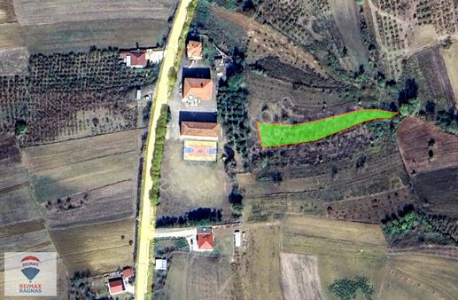 Fırsat Ceviz Bahçeli Eğercelli Mh Resmi Yola Yakın 1519m2 Tarla