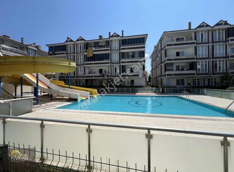 Karasu Huzur Emlaktan 2+1 Full Eşyalı Havuz Manzaralı Daire