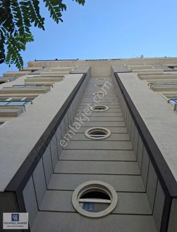 Ümraniye Madenlerde Satılık 2+1 Daire Butik Site