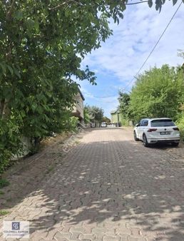 Çekmeköy Ekşioğlu Mahallesi Satılık Arsa 501m² İmarlı