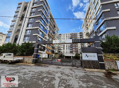 Panorama'da Havuzlu Güvenlikli Ebeveynli 2+1 Satılık Daire