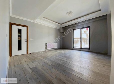 Sırasöğütlerde 3+1 Lüks 115m2 Yüksek Giriş Daire