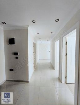 Ayvalık Altınova 120 M2 Geniş 3+1 Daire