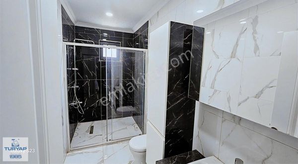 Yalova Özden Lüks Deniz Ve Doğa Manzaralı Havuzlu Saunalı Villa