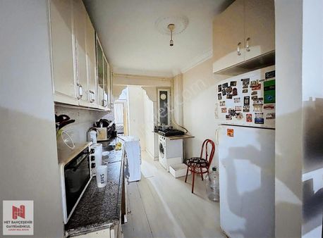 Bayrampaşa Sağmacılar'da 1 + 1 Kelepır Daıre Acil Satılık