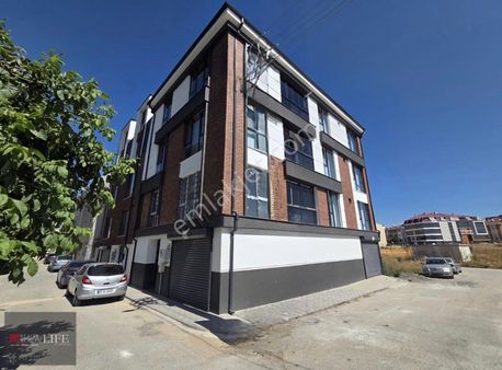 Rw Lıfe // Ertuğrulgazi Lüks Köşe 1+1 Satılık Daire