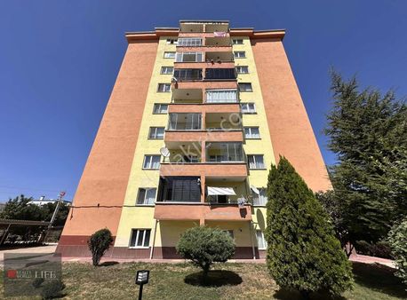 Rw Lıfe // 71evler Mahallesinde Terzi Evleri Yakını Satılık 3+1