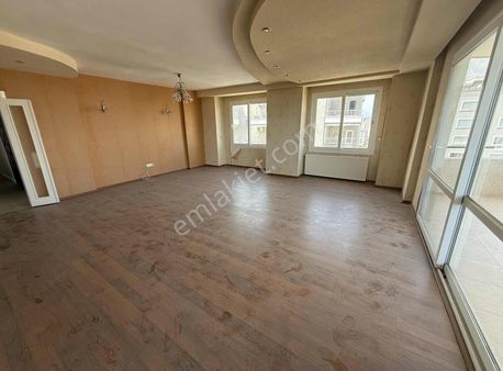 Onur'dan Mezitlide Deniz Manzaralı Daire