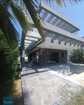 Kusadası 4+2 Müstakil Villa