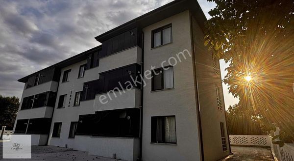 Kiralık 1+1 Eşyalı Daire Konforlu Ve Taşınmaya Hazır