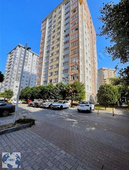 Beylikdüzü Barış Mah Site İçinde 3+1 Arakat Kiralık Daire