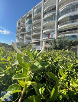 Lebi Derya Deniz Manzaralı Full Tadilatlı 4+1 Satılık Daire