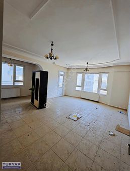 Millieğtim Bakanlığı Yanı Satlık 4+1 180 Metre Kare Daire