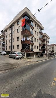 Eskidji' Den Orhangazi Cad. Üzeri 2+1 78m2 Satılık Bahçe Katı