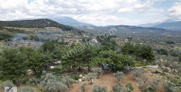 Torbalı Çapak Köy Meydanı Yakını Su Basmanı Olan Satılık 623 M2 Ve 311 M2 Arsalar