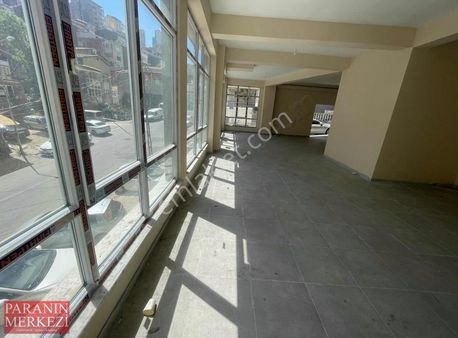 Cadde Üzeri Yüksek Kira Getirili Geniş Ferah Fırsat Dükkan