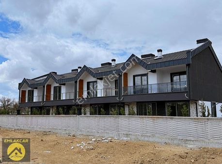 Emlakcar Dan Gazze Caddesi Cepheli 4+2 Ultralüks Köşe Villa