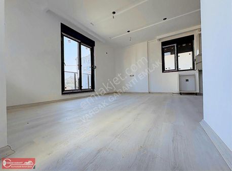 F.çakmak 2+1 1.katta Sıfır İskanlı Asansörlü Daire