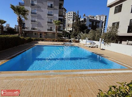 V.aydoğmuş 3+1 135m2 Havuzlu 2 Blok Site Süper Konumda