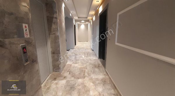 Alan Emlak;yerden Isıtmalı,ara Kat,lüks 1+1 Kiralık Daire