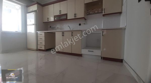 Alan Emlak Mimarsinan Mah.tramvaya 2.bina 3+1 Satılık Daire