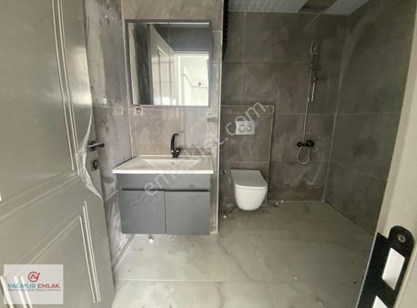 Yağmur Emlak'tan Türker Plaza'da Satılık 1+1 Ofis Katları