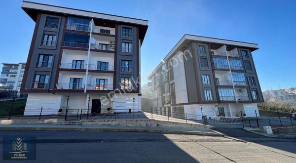 Konaklarda Merkezi Konunmda Sıfır 1+1 Daire