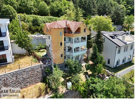 Başiskele Bahçecik'te Satılık Fourlex Müstakil Villa