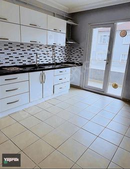 İzmit Kozluk Mahallesinde 2 Oda 1 Salon Bakımlı Daire