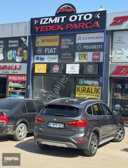 İzmit Sanayi Sitesinin Ana Caddesinde Parçacılar Bölümüne