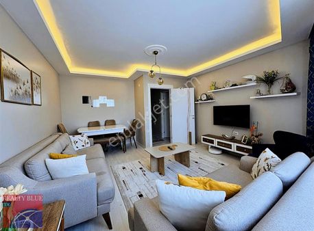 Sultanbeyli Orhangazi Mh. ^al&kirala^ Marketlere Komşu 2+1