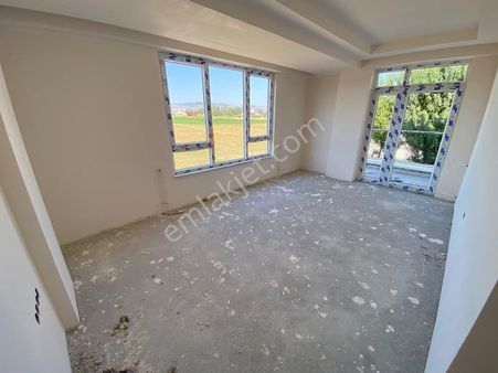 Elmastan Mükemmel Konumda Satılık 2+1 Daire