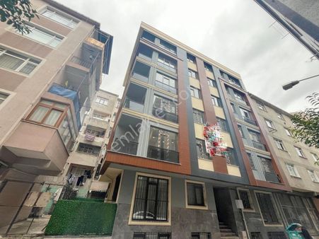 Serkan Gayrimenkulden Şirinevler Meydana Metrobüse Yakın Sıfır