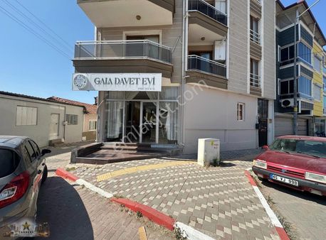 ^^tanberk Den Satılık İş Yeri Ana Cadde Üzeri Köşe^^