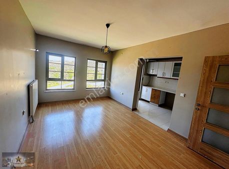 Kınık Toki Konutlarında Kiralık 2+1 Ara Kat Daire