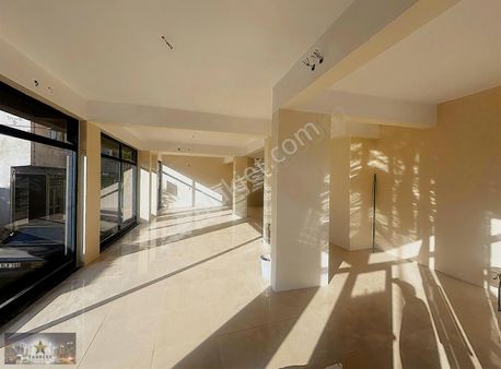 Tanberk Den Kurumsal İş Yapan Firmalara Kiralık İş Yeri 280 M2