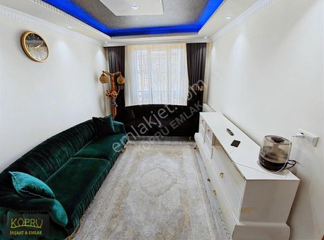 Yunusemre Mah'de Vaganın Karşısında 160m2 3+2 Dublex Daire