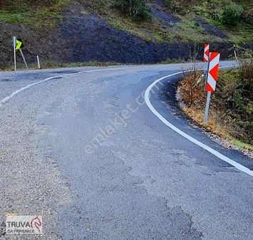 Balıkesir Sındırgı Kınık Mh. 9.311m2 Ev Yapılabilir Cadde Üstü