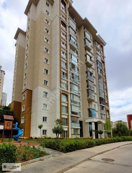 Bahçeşehir Vaditepe Kısa Katlı F Blok 3+1 Satılık Peyzaj Manzara