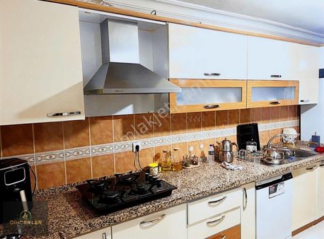 Dinçerler'den Şehir Merkezinde Geniş 3+1 Satılık Daire