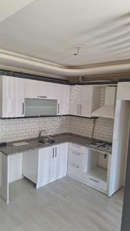 Buca İnönü De Dogalgazlı Yüksek Giriş Daıre