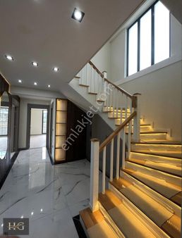 Lüks Villa (tam Müstakil)