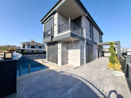 Didim Efeler Mah.'de Müstakil Havuzlu,sıfır, Ultra Lüks Tam Müstakil Villa