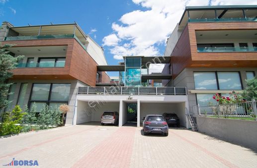 Pelit Çayyolu Sitesinde Satılık Çatı Dubleks 4+1 Daire