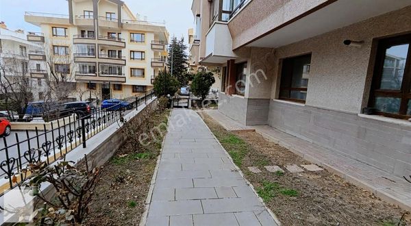 Ankara Çankaya Kırkkonaklar İkiz Konaklar Sitesi Satılık Daire
