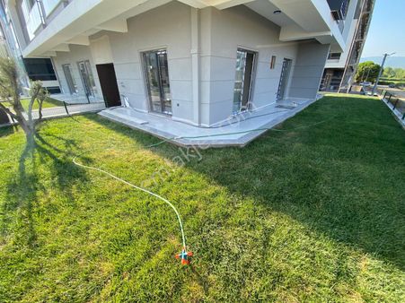 Irmaksudan Altınkum Da Bahçe Kullanımlı Köşe Cephe Satılık 1+1 Daire