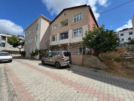 İstanbul Sancaktepe Yenidoğan'da Yatırımlık Satılık Bina