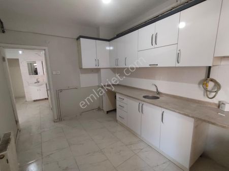 Cb King'den Hasan Basri Çantay Mahallesinde 2+1 Kiralık Daire