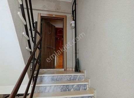 **kocasinan Mahallesi Minibüs Güzergahında Kiralık 3+1 Daire**